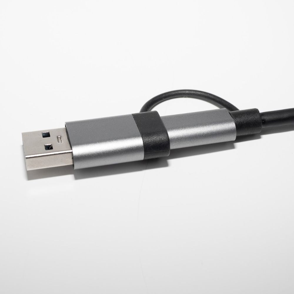 USB-C & USB 4 in 2 USB 3.2 Hub